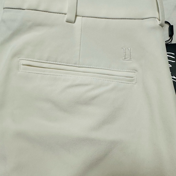 NWT Walter Hagen Perfect 11 Golf/Pickleball shorts Off White - Picture 2 of 5